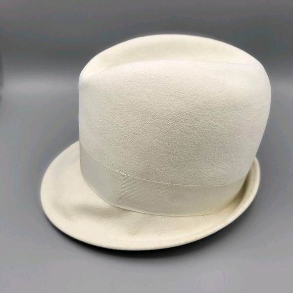 Evelyn Varon Exclusive White Genuine Fur Felt Hat 22 Merrimac Union Made w/ Box - Picture 3 of 12